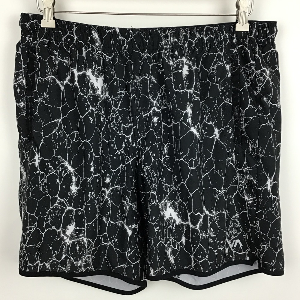 RVCA men’s board shorts large